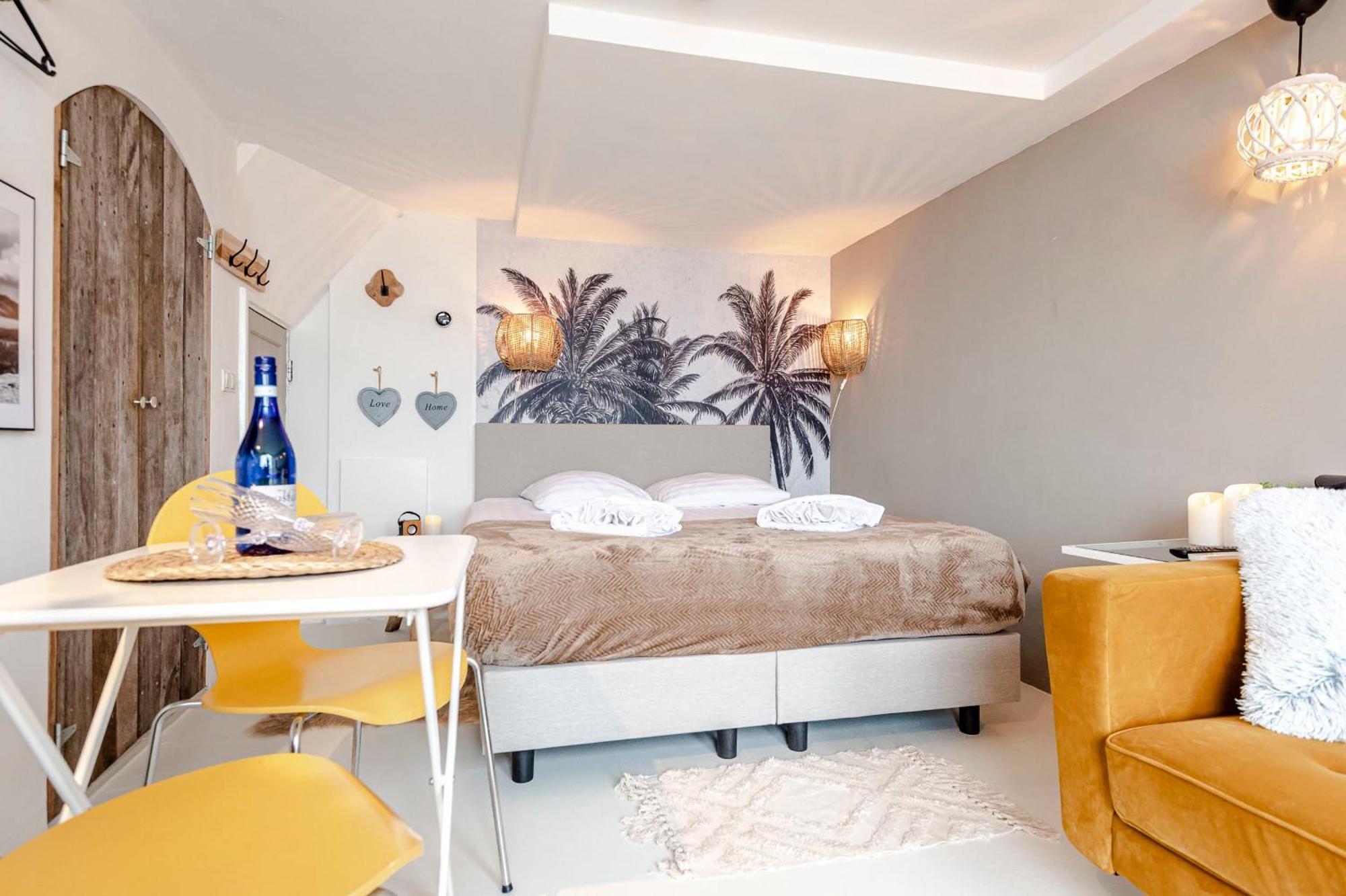 View With A Room Zandvoort With Private Parking Extérieur photo
